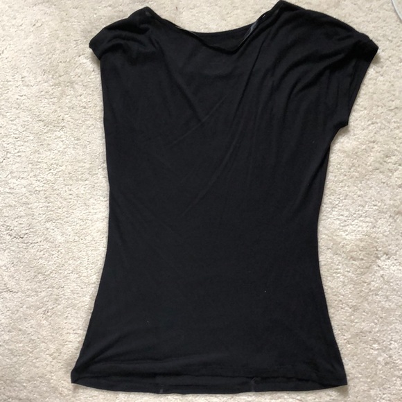 INC black top with small chains down the center - Picture 3 of 10